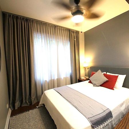 Апартаменты Superior Refurbished Flat In The Heart Of Стамбул Экстерьер фото