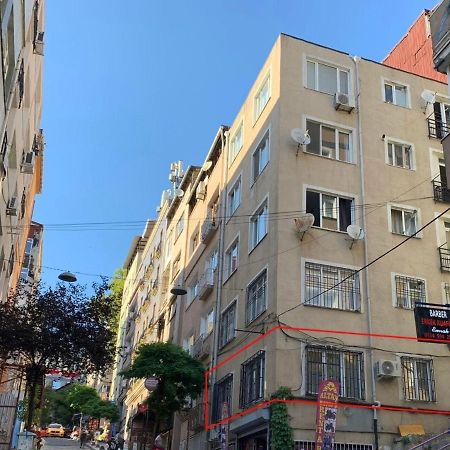 Апартаменты Superior Refurbished Flat In The Heart Of Стамбул Экстерьер фото